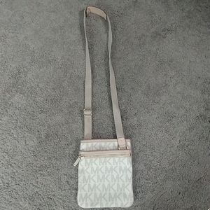 MK Crossbody bag
